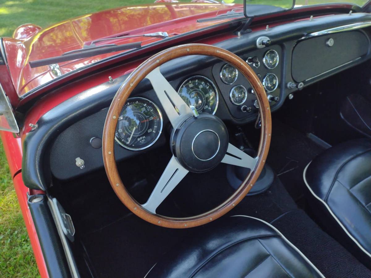 Triumph-tr3b-1962-red-29