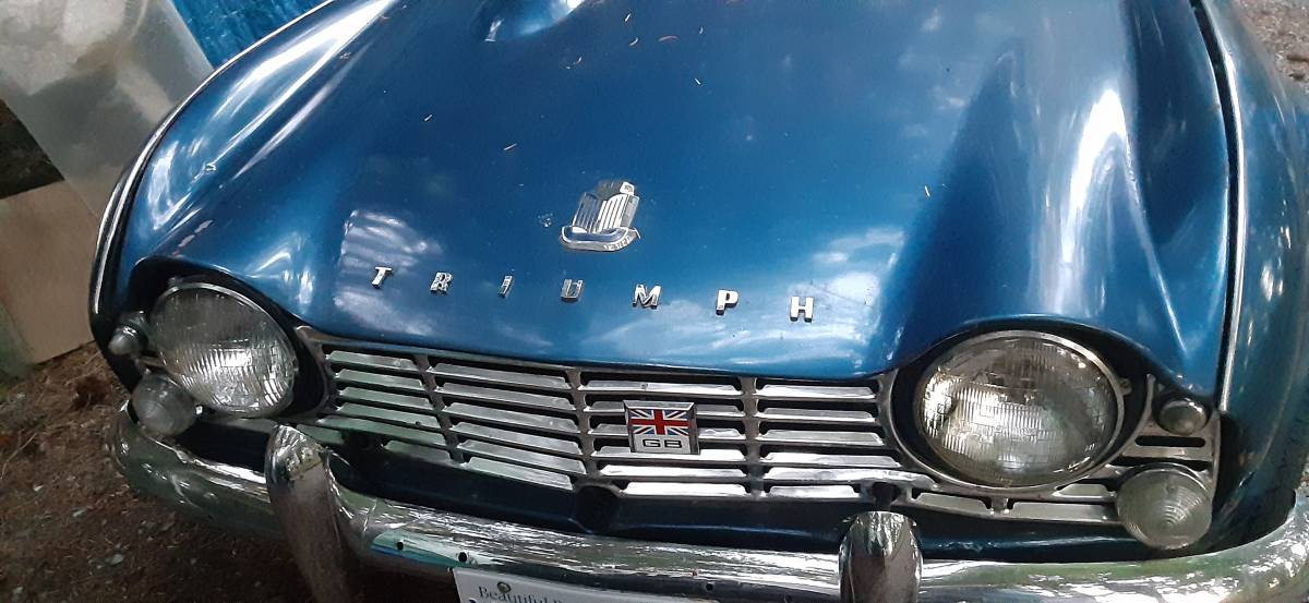 Triumph-tr4-1965-blue-5