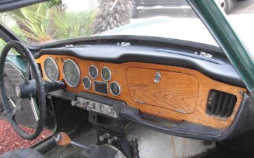 Triumph-tr4-1965-green-3
