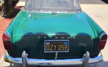 Triumph-tr4-1965-green