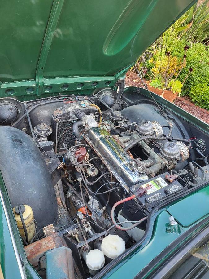 Triumph-tr4-1965-green-5