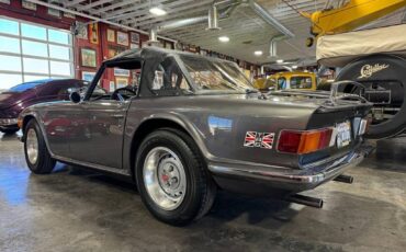 Triumph-tr6-1973-custom-149