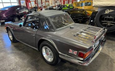 Triumph-tr6-1973-custom-150