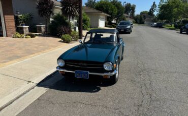 Triumph-tr6-1974-blue-13
