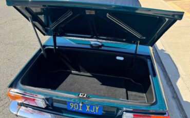 Triumph-tr6-1974-blue-7
