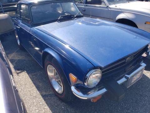Triumph-tr6-1976-blue-36
