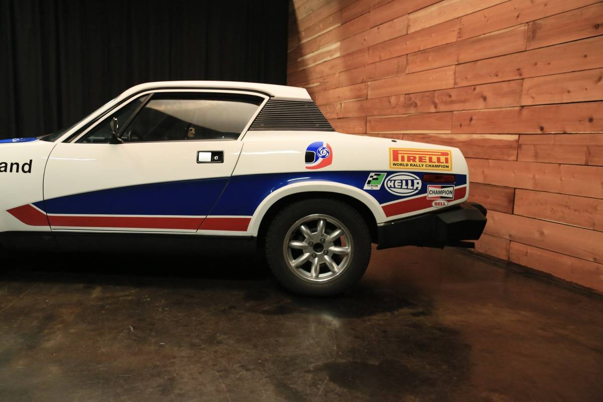 Triumph-tr7-1977-7