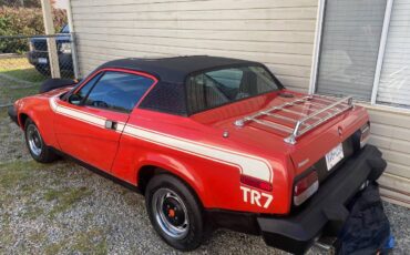 Triumph-tr7-1977-red