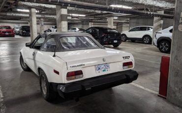 Triumph-tr7-1980-white-6