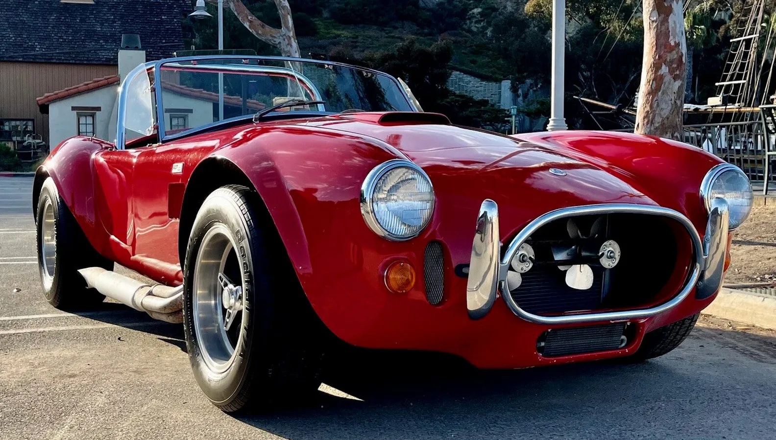 Unique-Cobra-1965-Red-Black-5