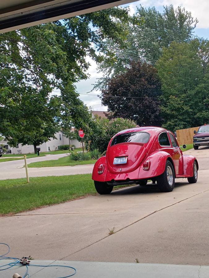 Volkswagan-bettle-1974-red-2