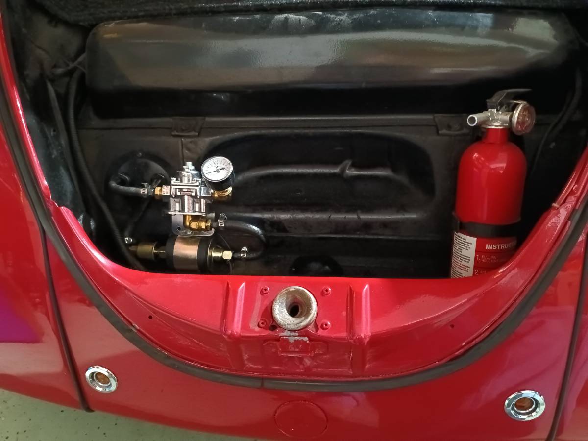 Volkswagan-bettle-1974-red-4