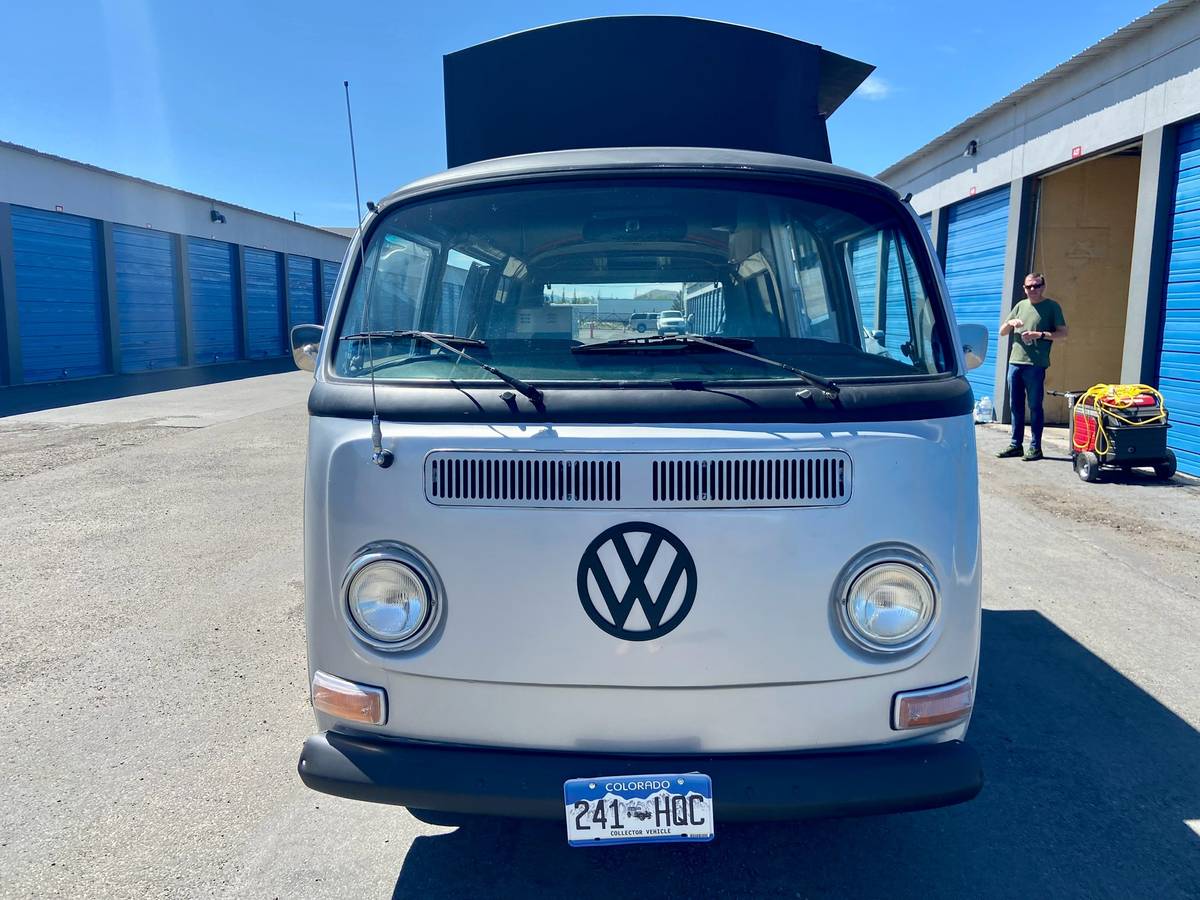 Volkswagen-1968-grey-5