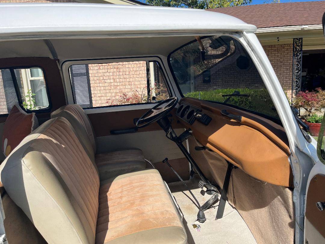 Volkswagen-1970-5
