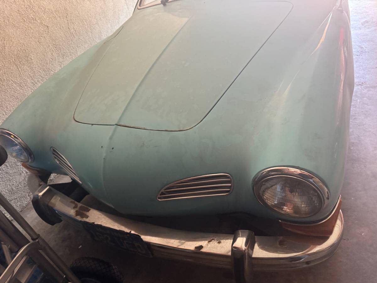 Volkswagen-1974-blue-1