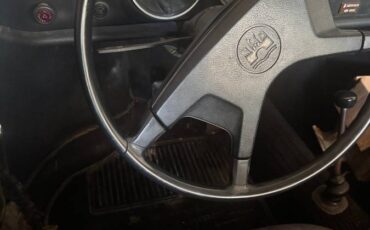 Volkswagen-1974-blue-5