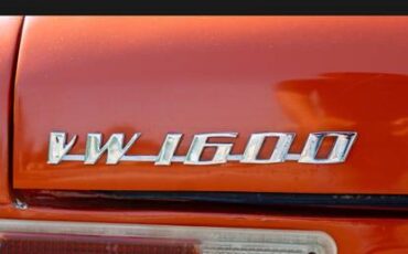 Volkswagen-1974-orange-17