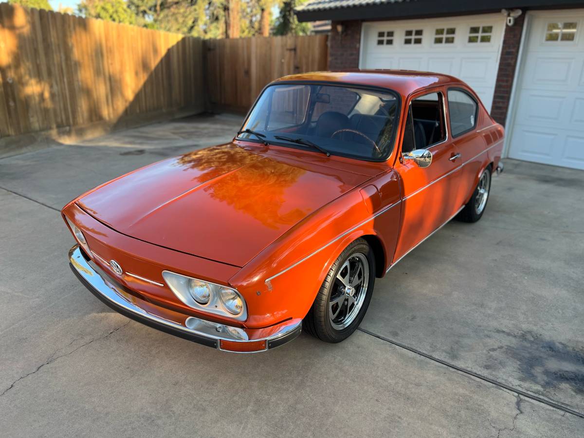 Volkswagen-1974-orange-20