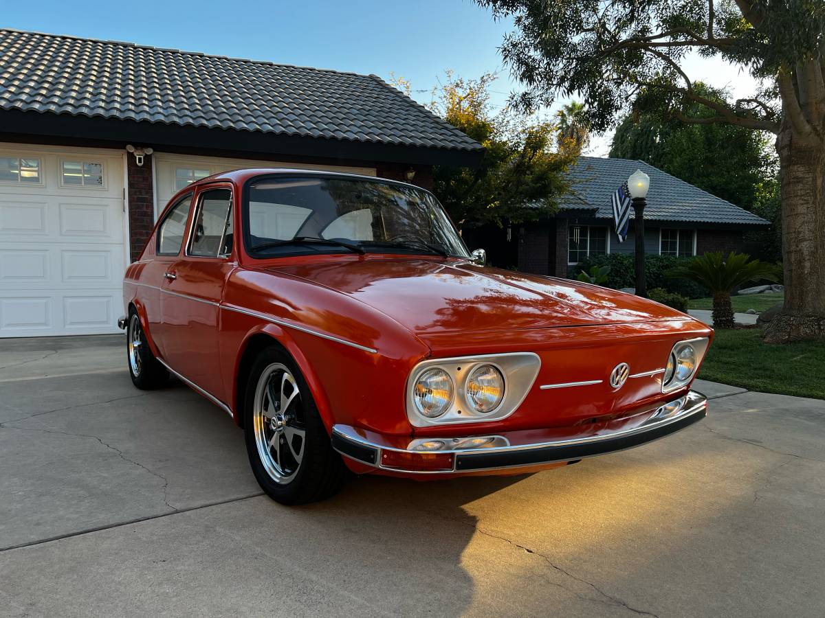 Volkswagen-1974-orange-22
