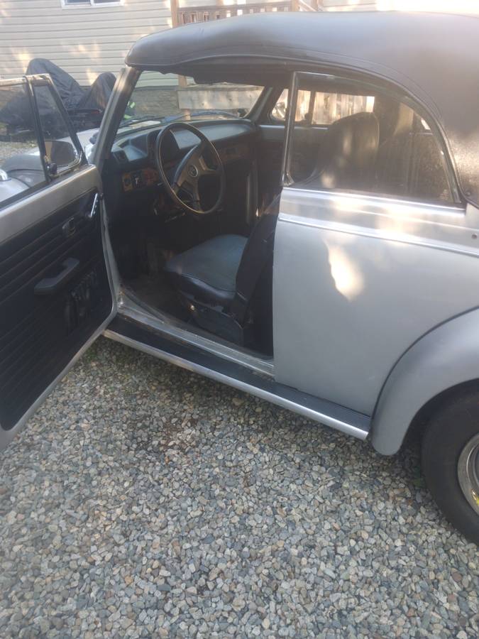 Volkswagen-1979-5