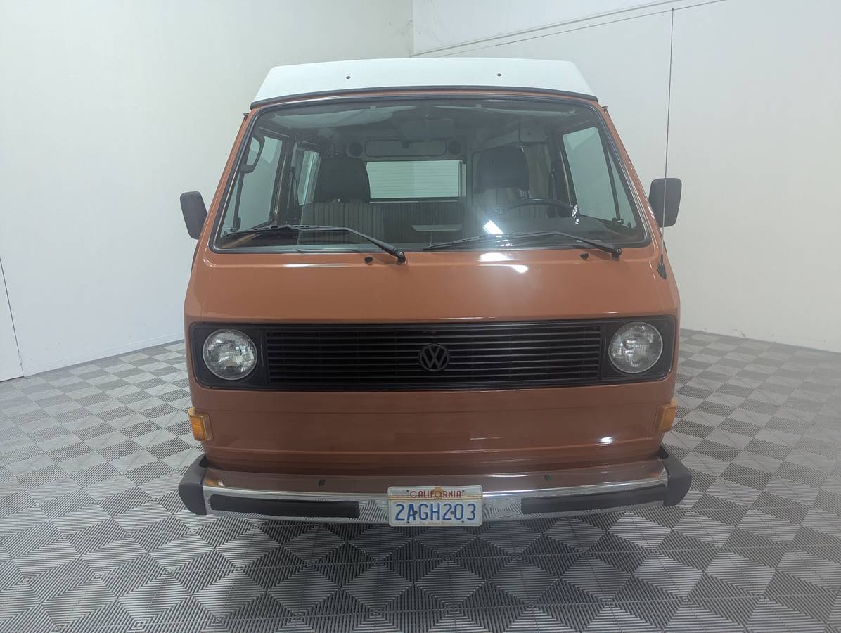 Volkswagen-1982-4