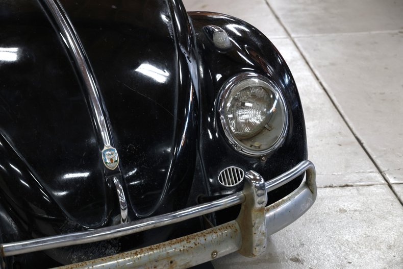Volkswagen-Beetle-1958-Black-Red-13