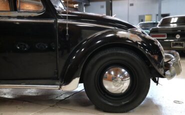 Volkswagen-Beetle-1958-Black-Red-18
