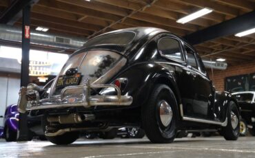 Volkswagen-Beetle-1958-Black-Red-30