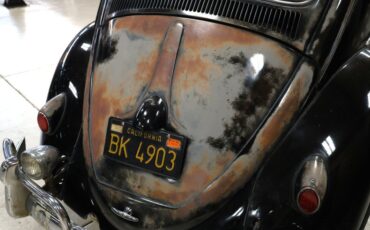 Volkswagen-Beetle-1958-Black-Red-38