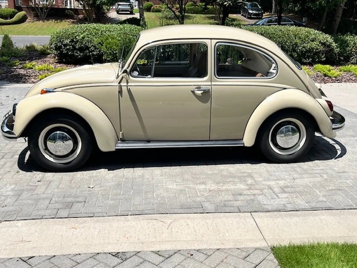 Volkswagen-Beetle-1968-5