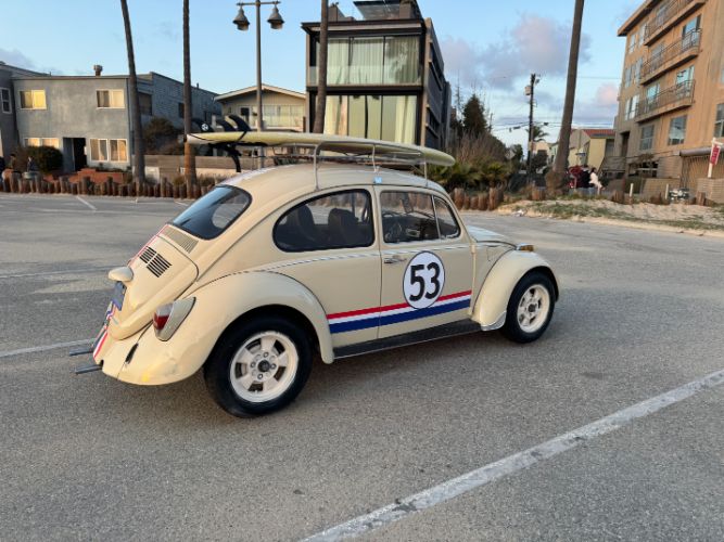 Volkswagen-Beetle-1970-Sahara-Beige-Black-12
