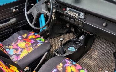 Volkswagen-Beetle-1973-Blue-Black-4