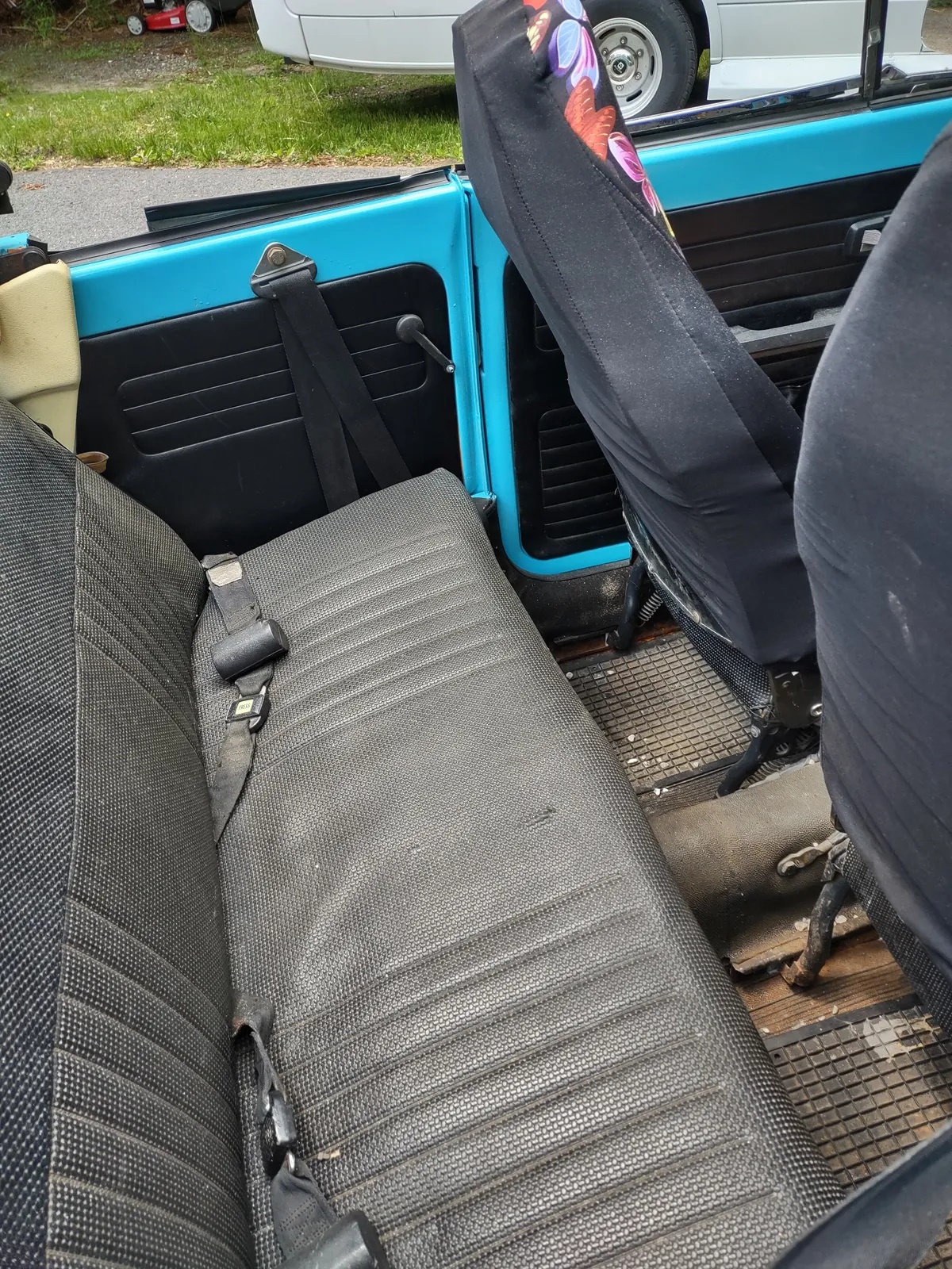 Volkswagen-Beetle-1973-Blue-Black-5