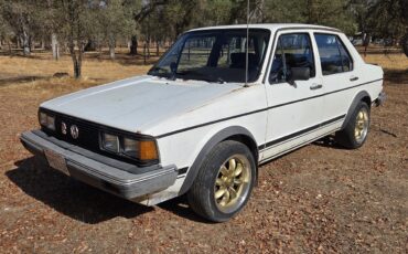 Volkswagen-Jetta-1982-White-Tan-6