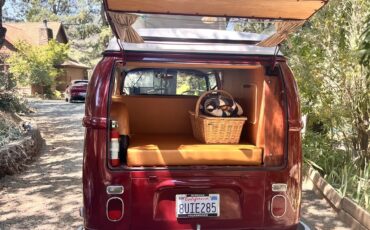 Volkswagen-Kombi-1971-1