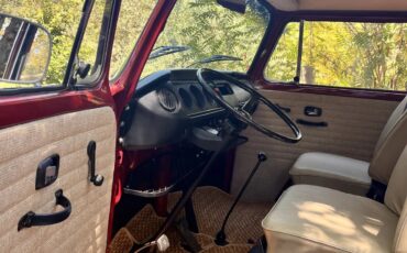 Volkswagen-Kombi-1971-10