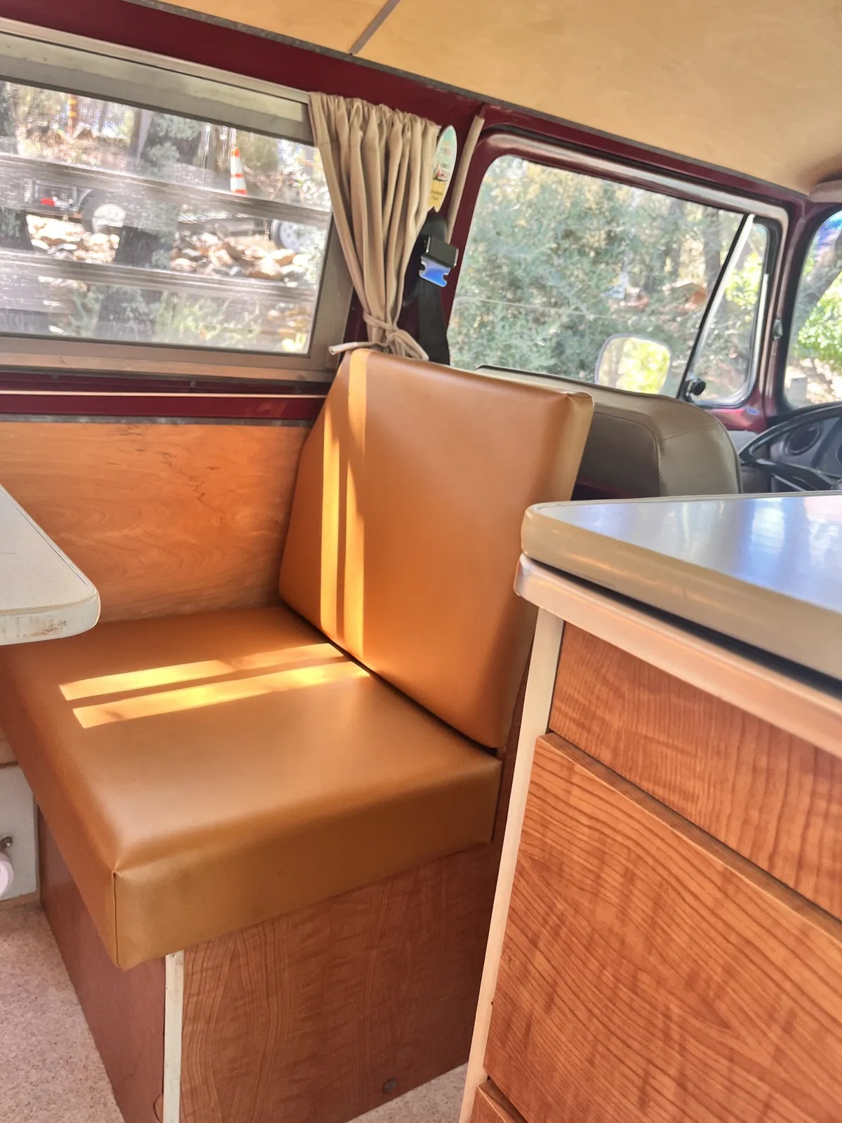 Volkswagen-Kombi-1971-2