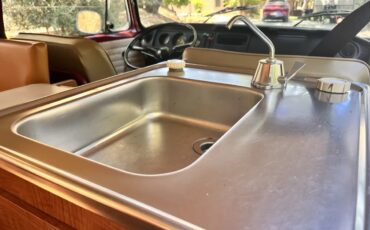 Volkswagen-Kombi-1971-8