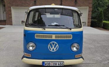Volkswagen-Kombi-1971-Blue-Tan-6