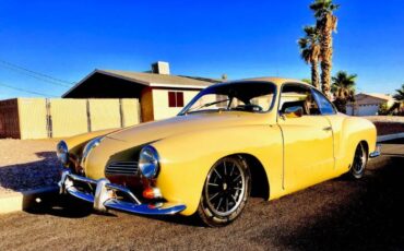 Volkswagen-Other-1967-Yellow-Tan-8