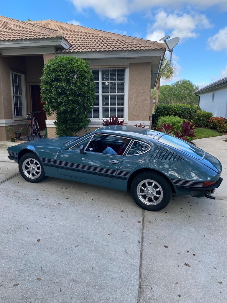 Volkswagen-Sp2-1973-Metalic-Blue-Black