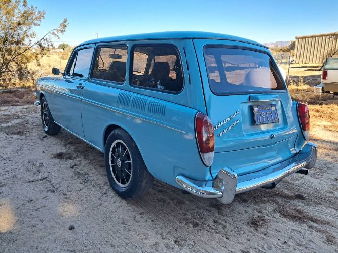 Volkswagen-Squareback-1971-Blue-12