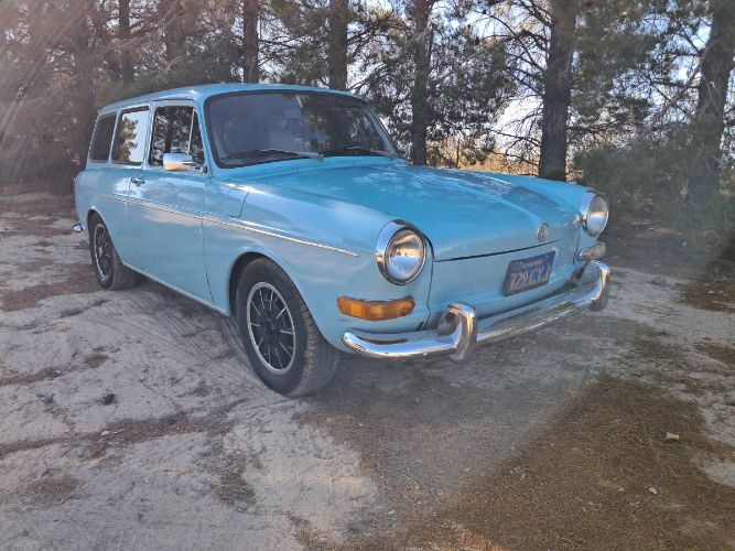 Volkswagen-Squareback-1971-Blue-14
