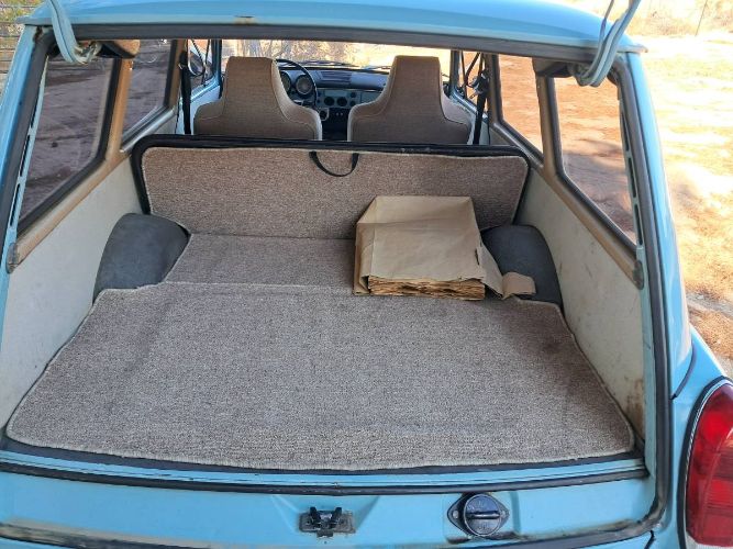 Volkswagen-Squareback-1971-Blue-6