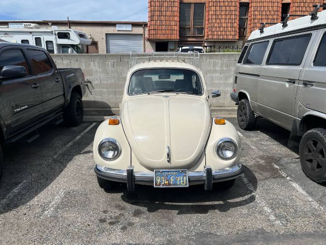 Volkswagen-Super-beetle-1972-6