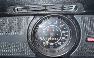 Volkswagen-Super-beetle-1972-Blue-Blue-15