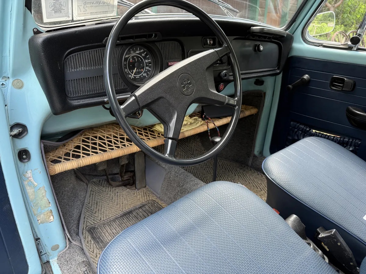 Volkswagen-Super-beetle-1972-Blue-Blue-5
