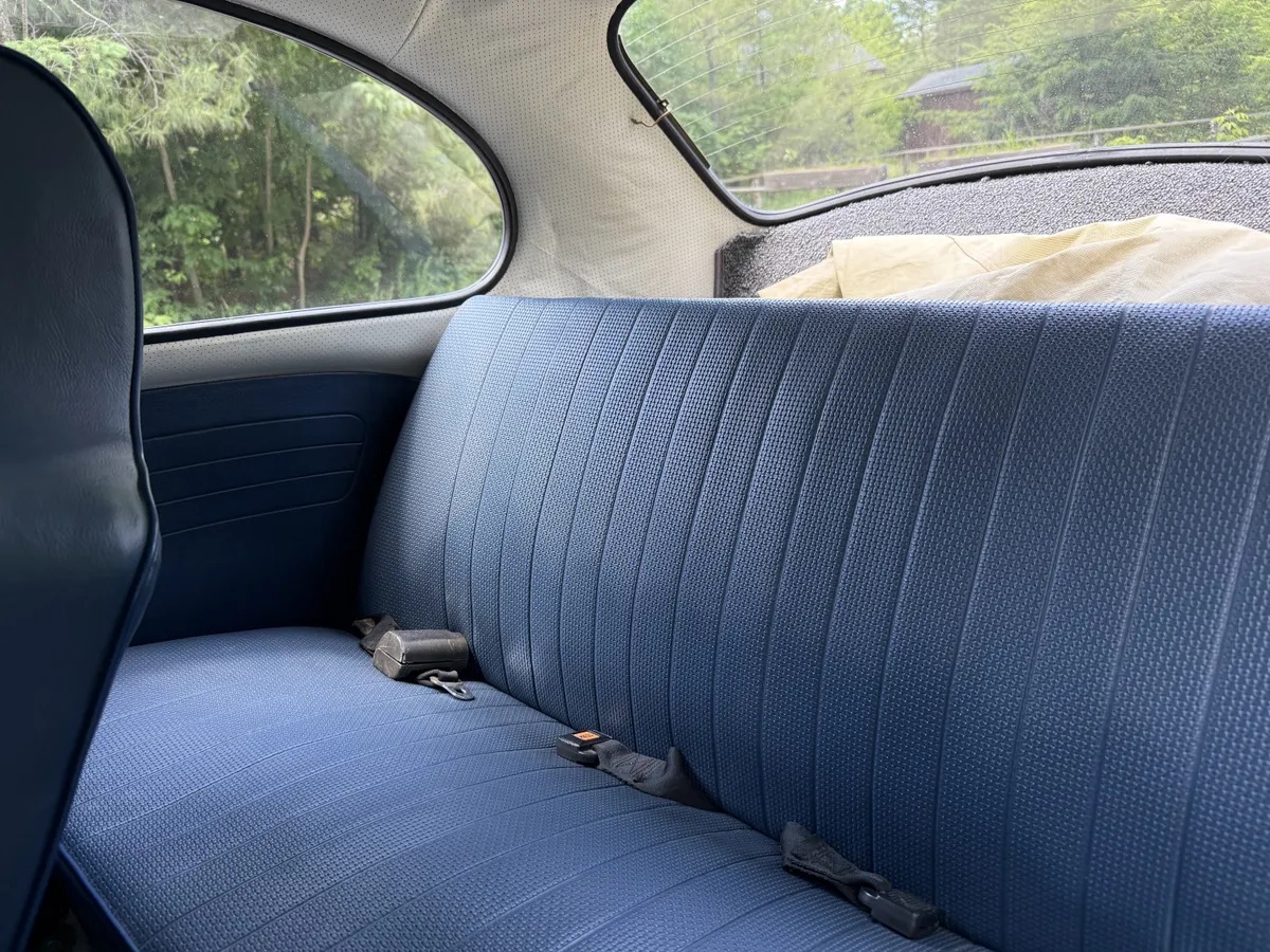 Volkswagen-Super-beetle-1972-Blue-Blue-6