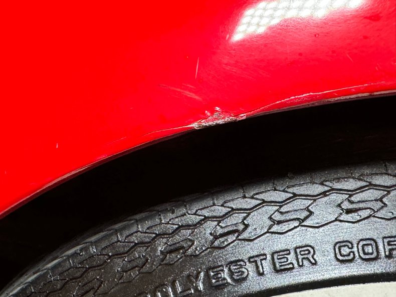 Volkswagen-Super-beetle-1972-Kansas-Red-Black-27