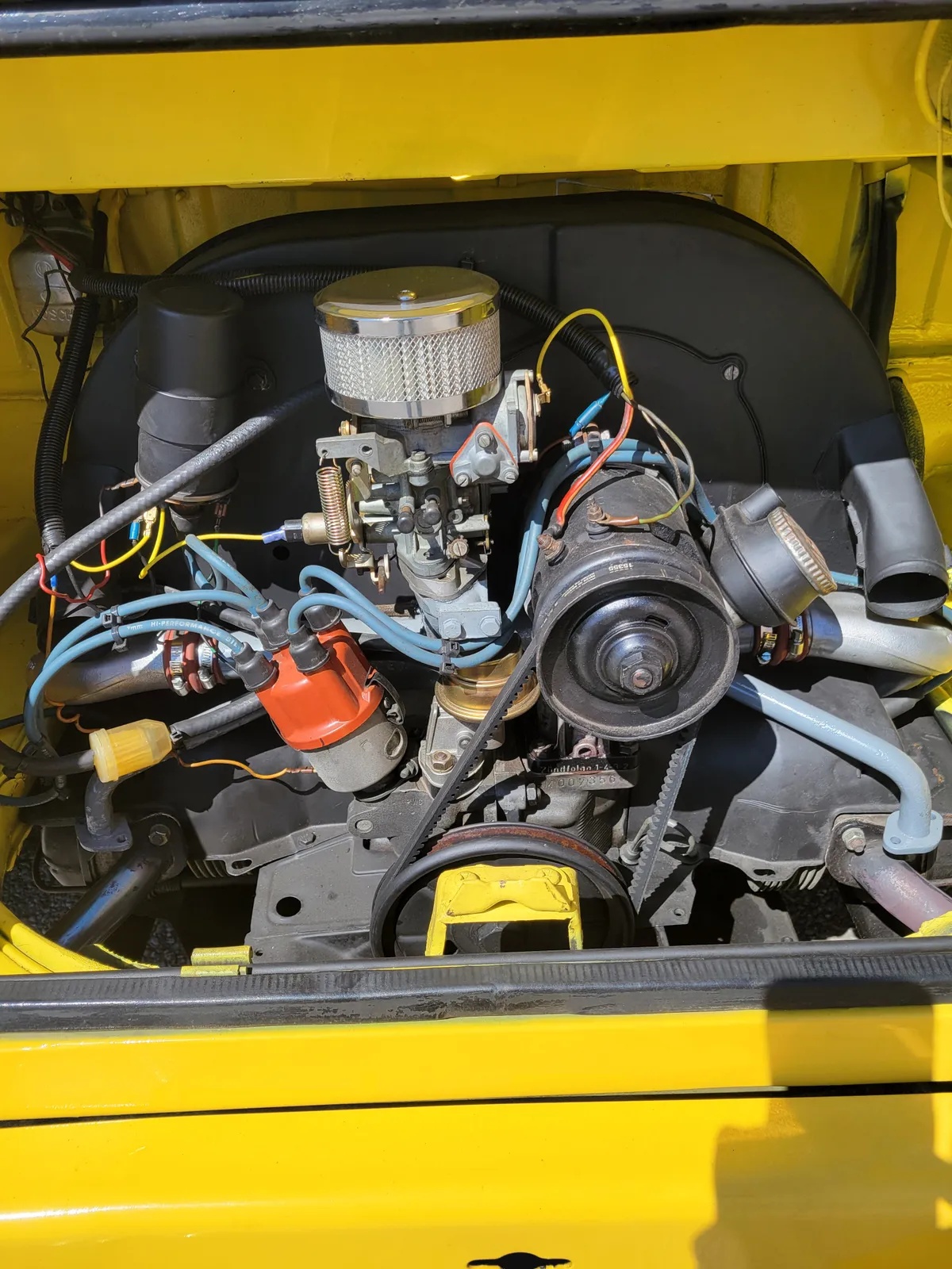 Volkswagen-Thing-1973-Yellow-Black-4